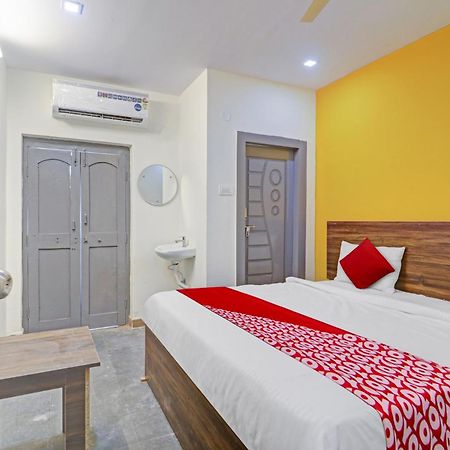 Hotel O Lavish Stay Sururnagar Eksteriør billede