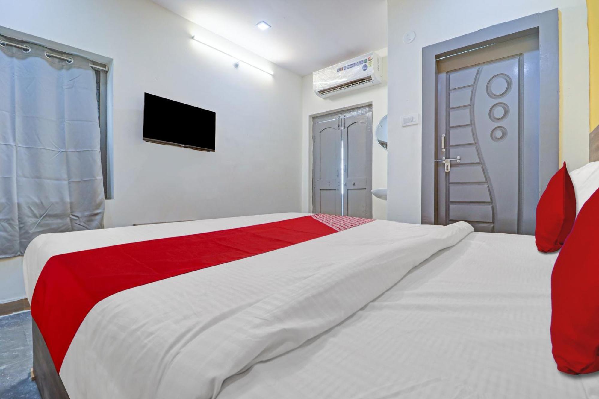 Hotel O Lavish Stay Sururnagar Eksteriør billede