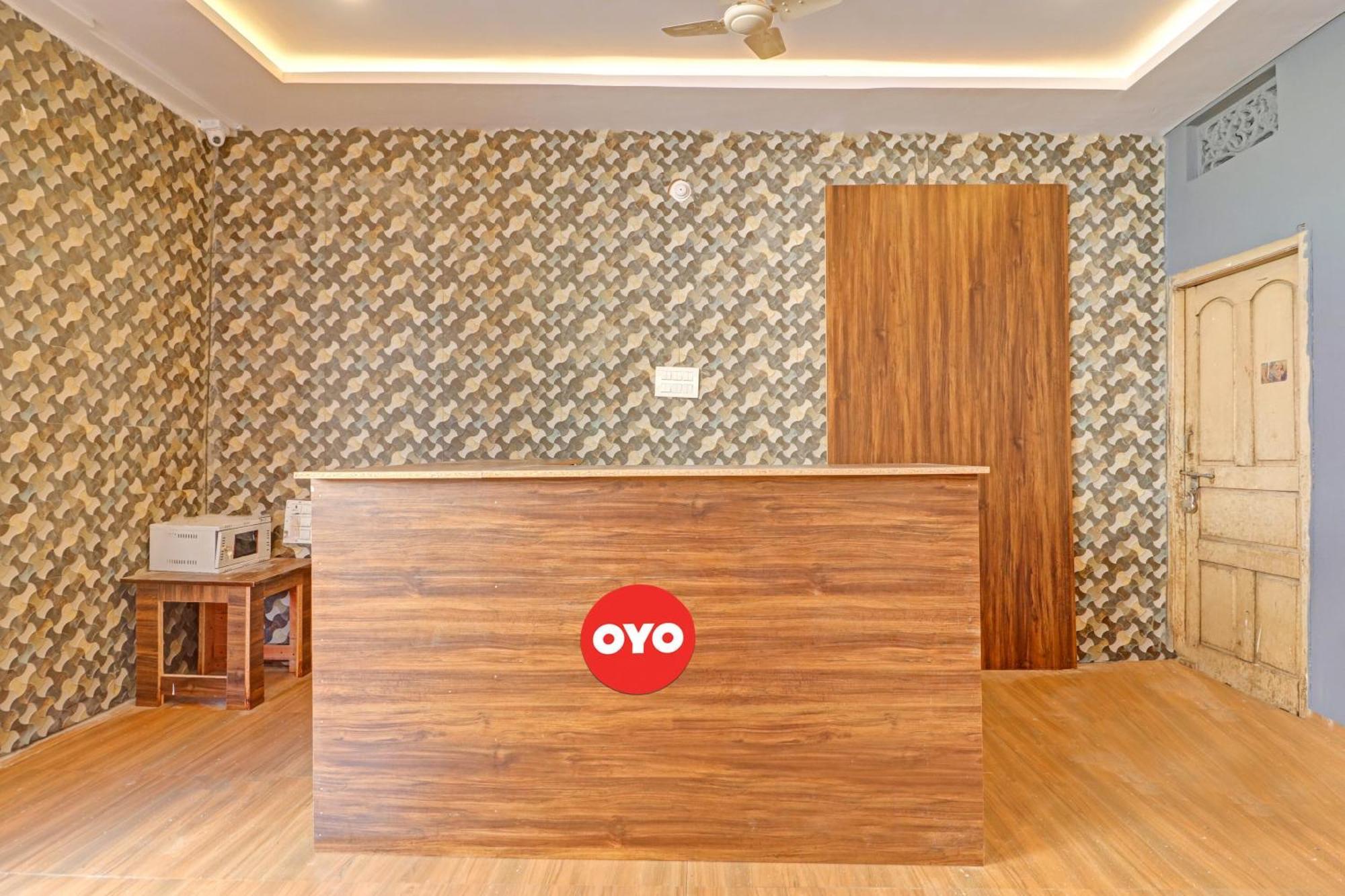 Hotel O Lavish Stay Sururnagar Eksteriør billede