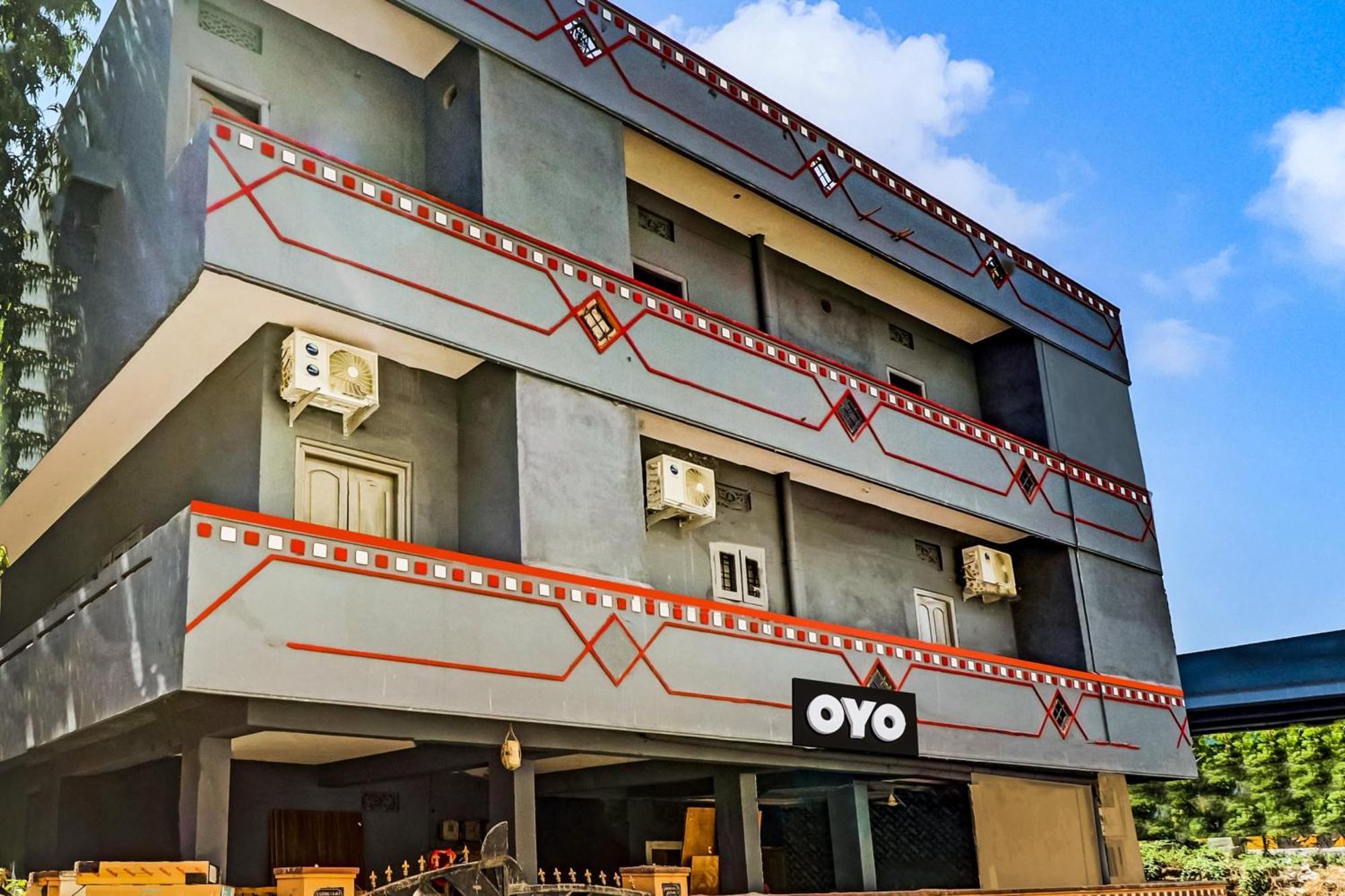 Hotel O Lavish Stay Sururnagar Eksteriør billede